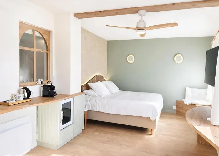 Beau Soleil Hotel 3*